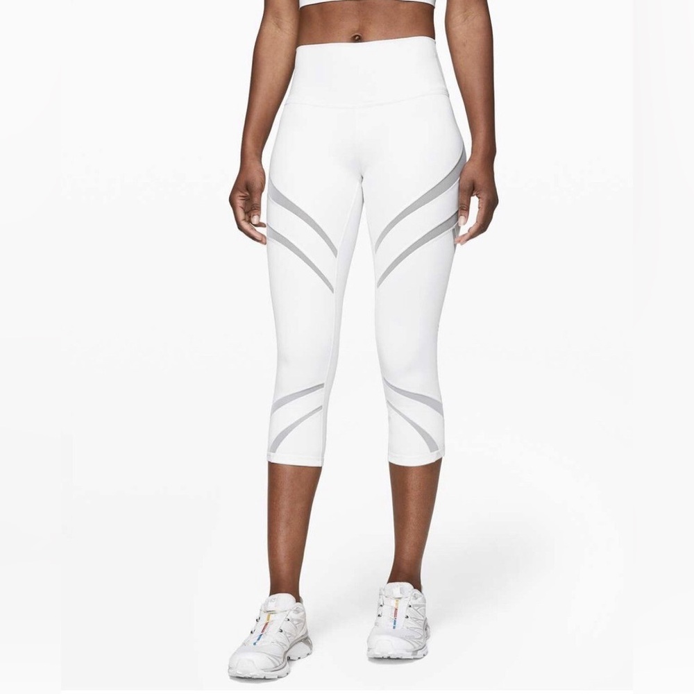Lululemon Wunder Under Crop Mesh 21” White Size‎ 4